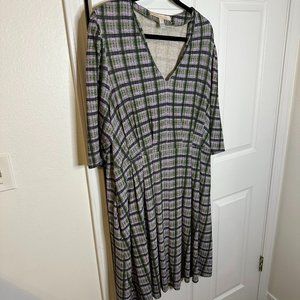 Hutch knee-length dress